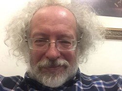 Либералы, стоявшие горой за Клинтон, сегодня обвиняют ее во всех грехах и нахваливают Трампа