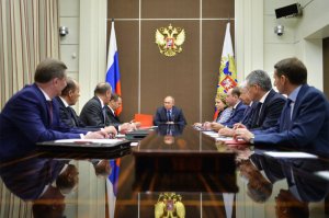 Путин: Россия разрабатывает лазерное и гиперзвуковое оружие