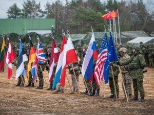 На прибалтийских военных учениях литовская мотопехота обстреляла союзников-немцев