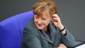 Меркель: Германия должна пересмотреть подход к отношениям с НАТО и Россией