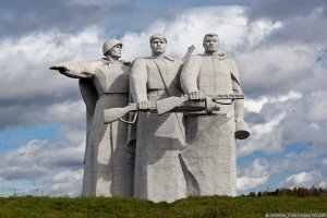 Минкультуры назвало антироссийской провокацией доклад о «вымышленном» подвиге панфиловцев: «Надо отличать боевое донесение от отчёта корреспондента, имеющего право на вольное описание увиденного»