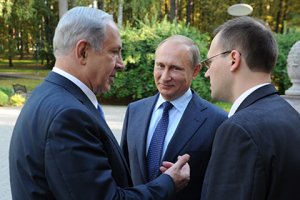 Нетаньяху, сказал Путину, что не будет вмешиваться в сирийский конфликт, но при этом не позволит Ирану атаковать Израиль через Сирию
