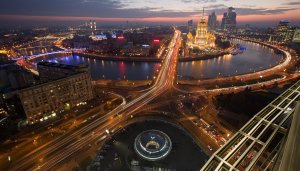 Сбербанк уволит 26 тысяч (8%) сотрудников в 2017 году из-за роста числа клиентов, которые пользуются интернет-сервисами