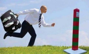 Капитал бежит в Россию (Чем грозит отечественной экономике бум на фондовом рынке?)