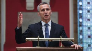 Столтенберг: Военное вмешательство НАТО только ухудшило бы ситуацию в Сирии