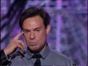 Ефим Шифрин призвал «заткнуться» всех «глумящихся» над жертвами крушения Ту-154  (Актер обратился к «нашим дорогим соседям по карте» )