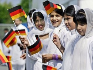 Проблему расселения мигрантов в Германии решат за счет восточных земель