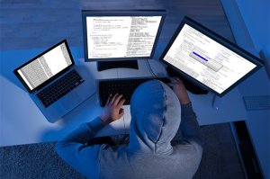 Опубликован послуживший предлогом для санкций доклад "о кибератаках России", который рассказывает про "хакера Матрешку"