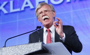 Болтон: Введенных против России санкций недостаточно. Русские должны «почувствовать боль»