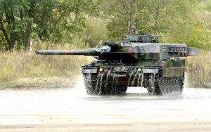 «Леопард-2» в Сирии горит не хуже «Абрамсов» в Ираке (Террористы бьют прямой наводкой по репутации немецкой бронетехники)