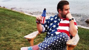 «Инсайдер из Вашингтона»: от убитого двумя выстрелами в спину директора по данным национального комитета Демократической партии пытается отвлечь внимание разведка США в опубликованном докладе