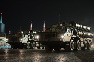 С-400 будут защищать небо над Москвой и 12 регионами Центральной России
