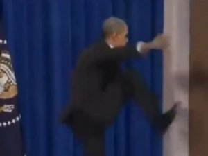 Сенат США проголосовал отмену Obamacare: «за» - 51, «против» – 48. «План такой: в 2017 году ничего не делать и дать Obamacare самой себя похоронить. Пусть люди разорятся на страховых платежах» - Трамп