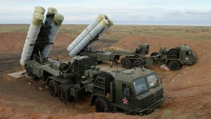 В Крыму заступил на боевое дежурство полк, вооруженный С-400 "Триумф"