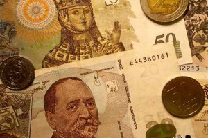 Власти Грузии запретили сделки купли-продажи товаров и услуг в иностранной валюте
