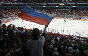 Хоккеистки сборной России завоевали бронзу на молодежном чемпионате мира (В матче за третье место россиянки победили команду Швеции со счетом 2:0)