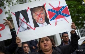 The Washington Times: Протестующим против Трампа предлагают «оклад» $2500 и медицинскую страховку