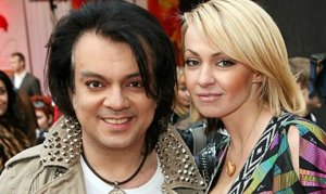 Филипп, Иосиф и Яна Рудковская оскорбили зрителей, послав и назвав их «грязью»