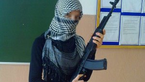 Увидим в хиджабе – уволим из школы