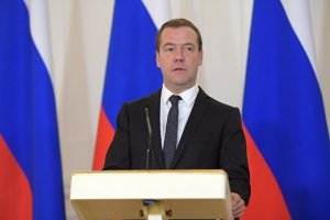 Медведев: «Регионы должны быть самодостаточными»