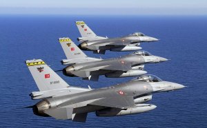 Самолеты России и Турции атаковали позиции ИГИЛ в провинции Алеппо