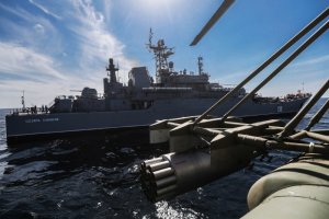 В Средиземное море вошел десантный корабль ВМФ РФ "Цезарь Куников"
