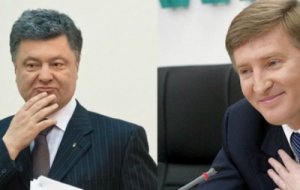 Депутат Рады заявил, что Порошенко требовал от Ахметова взятку в $200 млн