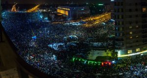 В Румынии 250 тысяч человек вышли на демонстрации против снятия обвинений в коррупции с чиновников