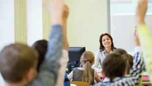 Ивановские власти опровергли снижение зарплаты учителям
