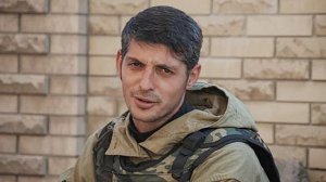 Ополченец Михаил Толстых, известный как Гиви, погиб в результате теракта в его кабинете на базе батальона "Сомали" в Донецке - Минобороны ДНР