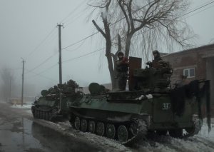 [УкроСМИ] Действия ВСУ на Донбассе носят характер вынужденной обороны, это можно доказать любому - Порошенко