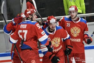 Хет-трик Капризова помог сборной России победить шведов в матче Еврохоккейтура  (Российская сборная выиграла со счетом 4:2)