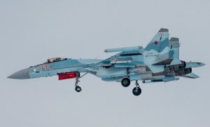 [Не новость] Сверхманевренный истребитель Су-35С в действии. Съемка Минобороны