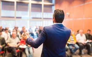 Лекция, которой нет. Почему на паре преподаватели несут чушь?