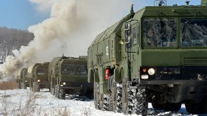 «Искандеры» навели на Баку (Минобороны Армении: «Искандерами» управляем мы)