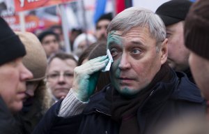Касьянова облили зеленкой на марше памяти Немцова в Москв