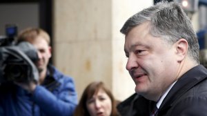 Порошенко пообещал Крыму "поддержку"
