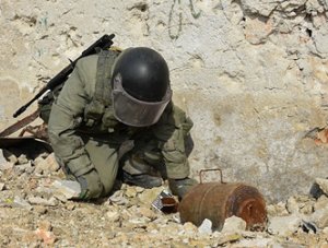 Российский генерал в Сирии потерял обе ноги при взрыве мины