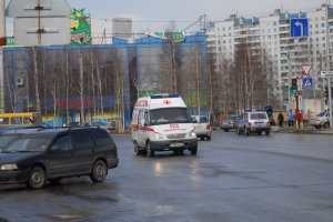 В Екатеринбурге выясняют, почему ребенка с температурой высадили из скорой