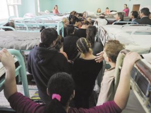 «Баба, отдай все дядям»: омбудсмен навестил женщин-предпринимателей в СИЗО: Арестованные по экономическим статьям готовят коллективную акцию