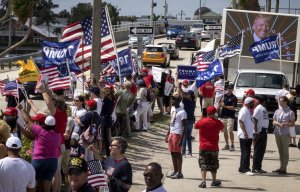 При стычках сторонников и противников Трампа в Калифорнии пострадали не менее семи человек