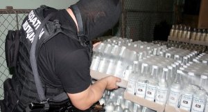 Контрафактный алкоголь «в лицах»: кто спаивает петербуржцев