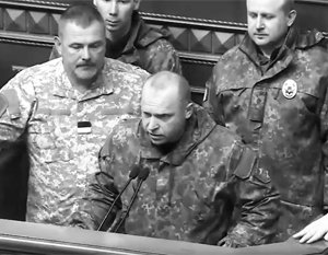 Выступивший с трибуны Рады полицейский оказался бывшим ополченцем