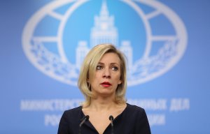 Захарова: заявление Януковича о вводе войск зачитали в СБ ООН как показательную информацию