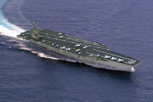 В США объяснили уязвимость авианосцев перед российским оружием
