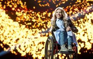 Первый канал отказался от видеотрансляции выступления Самойловой на "Евровидении"