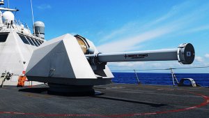 В США новые гиперзвуковые снаряды летают без рельсов, их испытали на обычных гаубицах: «Не будет большим преувеличением сказать, что в недалеком будущем мы сможем защититься практически от пули»