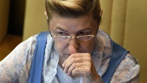 [Бойцы и птенцы?] Зампред комитета Совета Федерации Мизулина назвала «опасной тенденцией» то, что в ряде российских школ уроки патриотизма стали заменять на уроки по борьбе с коррупцией