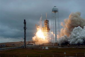 SpaceX впервые запустила в космос уже использованную ракету