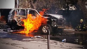 В Мариуполе при взрыве автомобиля погиб полковник СБУ